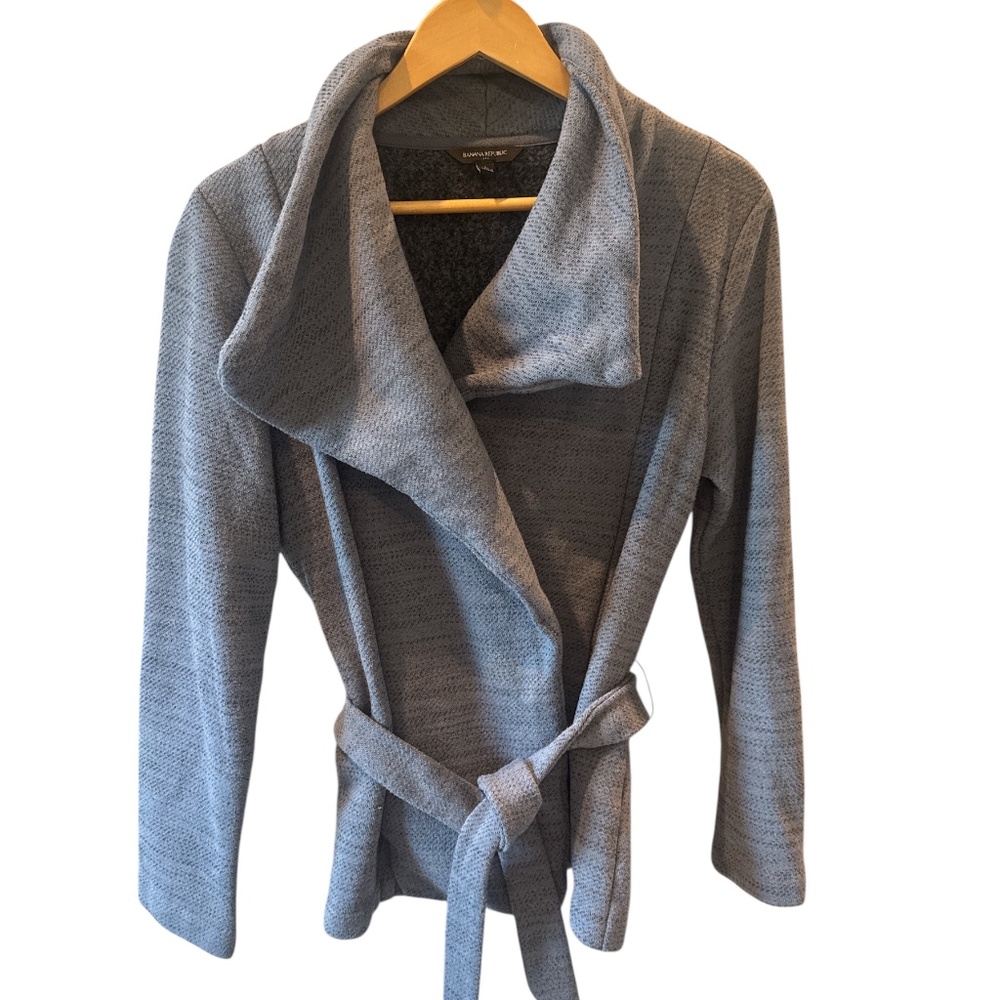 Share  Banana Republic Womens Belted Sweater Jacket Heather Gray Large Warm